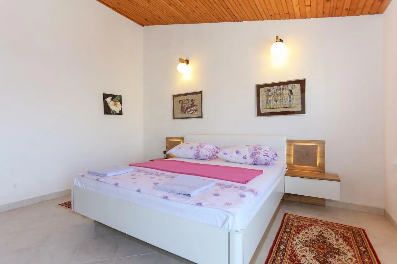 Villa Uno Trogir 0*,
