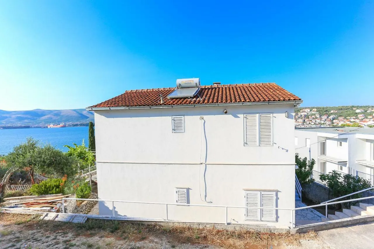 Villa Uno Trogir